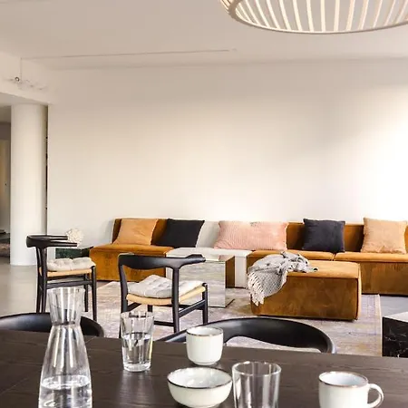 Next To Tivoli - Luxury Apt - Scandinavian Design Apartment