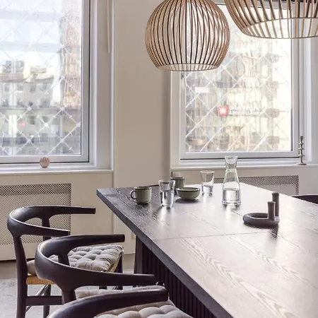 Next To Tivoli - Luxury Apt - Scandinavian Design