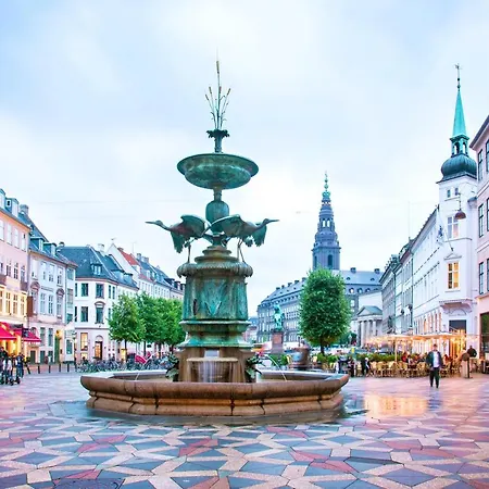 Next To Tivoli - Luxury Apt - Scandinavian Design
