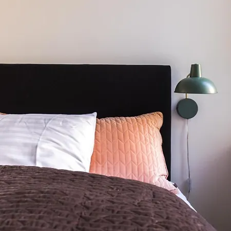 Next To Tivoli - Luxury Apt - Scandinavian Design *
