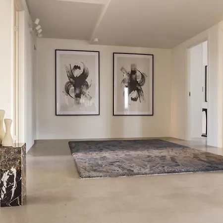 Next To Tivoli - Luxury Apt - Scandinavian Design * Copenhagen